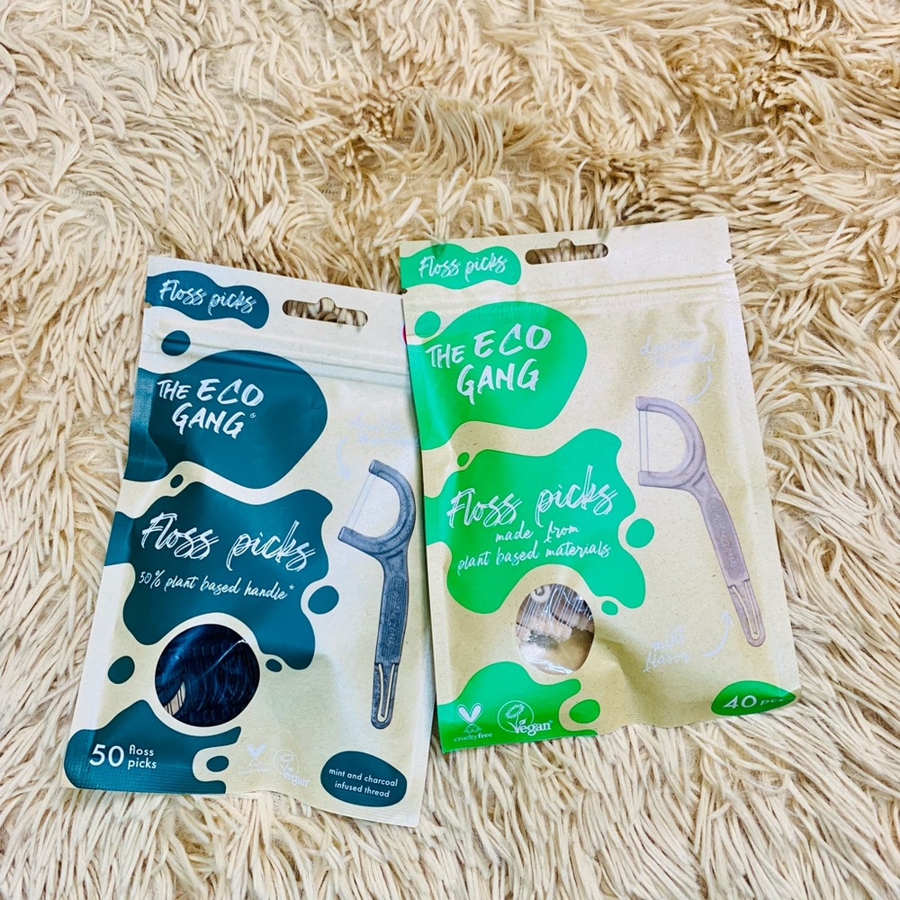 The Eco Gang vegan compostable teeth Floss Picks - charcoal and regular